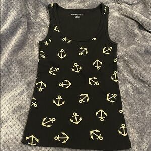 Perfect condition worn 1X New York & Co Black Nautical Anchor rhinestone tank
